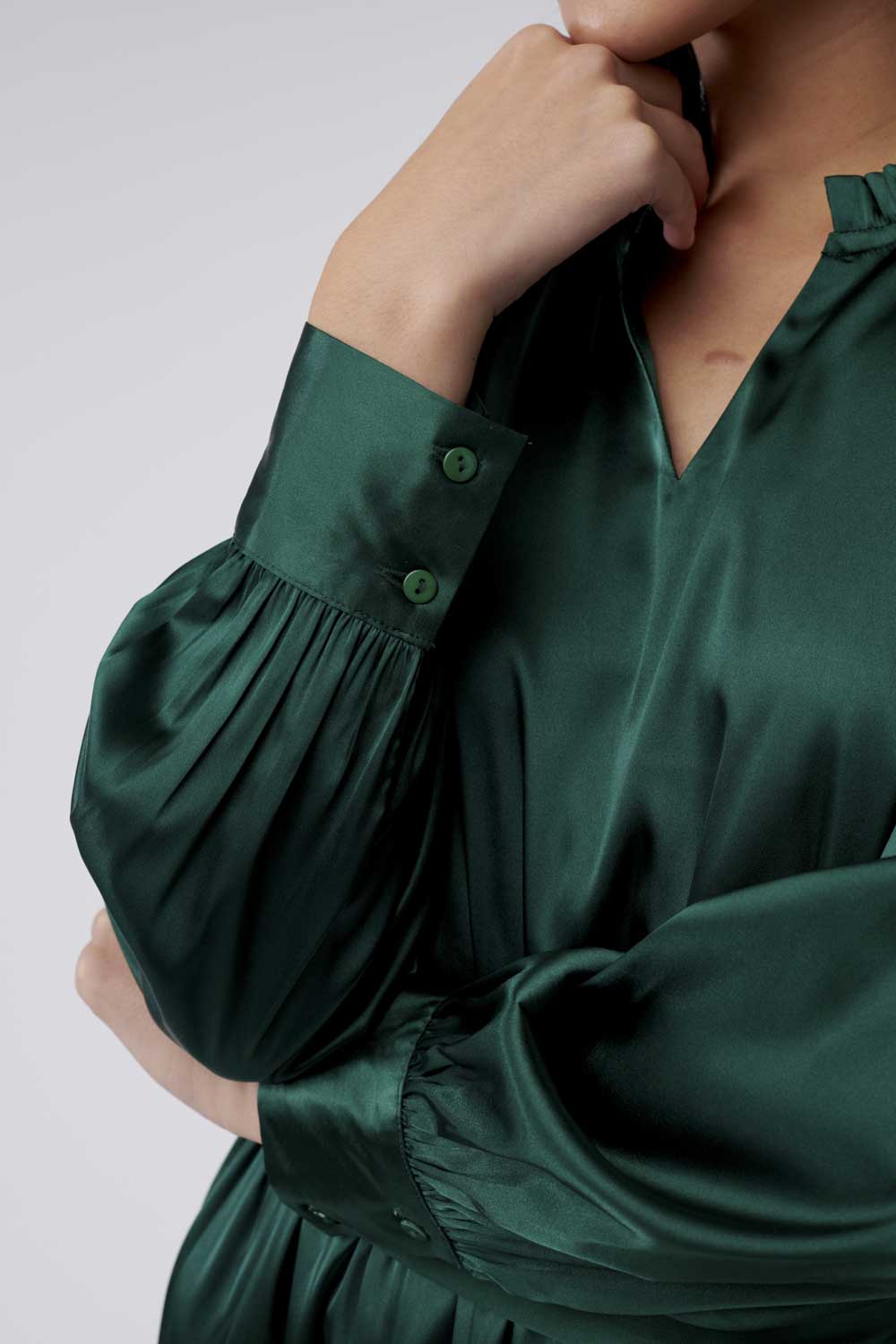 Evelyn Silky Long Sleeve Dress- Green