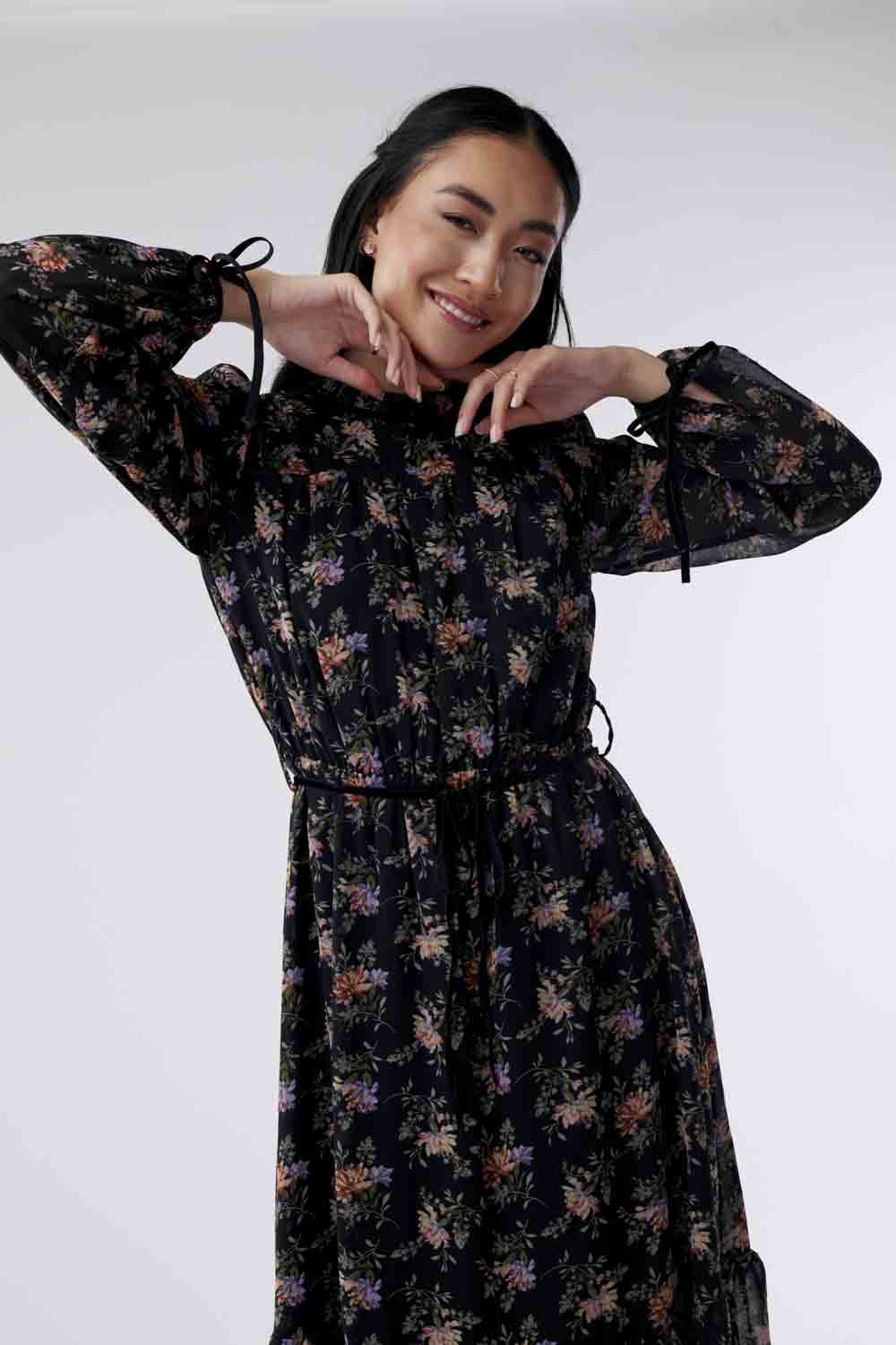 Ava Black Floral Midi Dress
