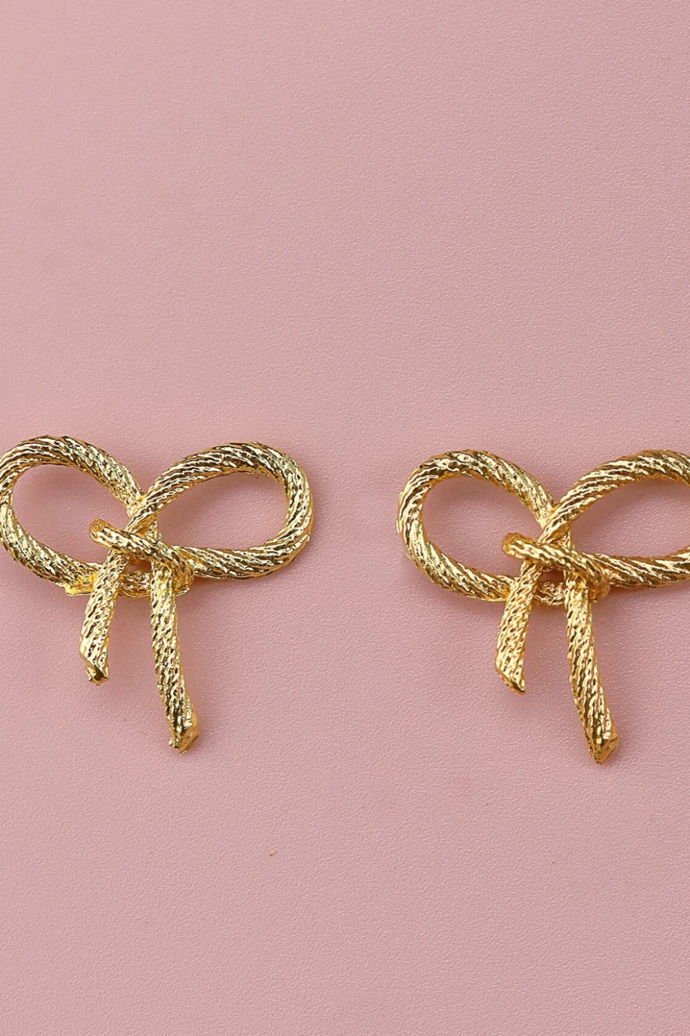Cute Bowl Detail Earrings