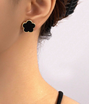 Flower Detail Earrings