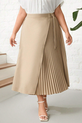 Curvy Make Your Shine Wrap Pleated Skirt