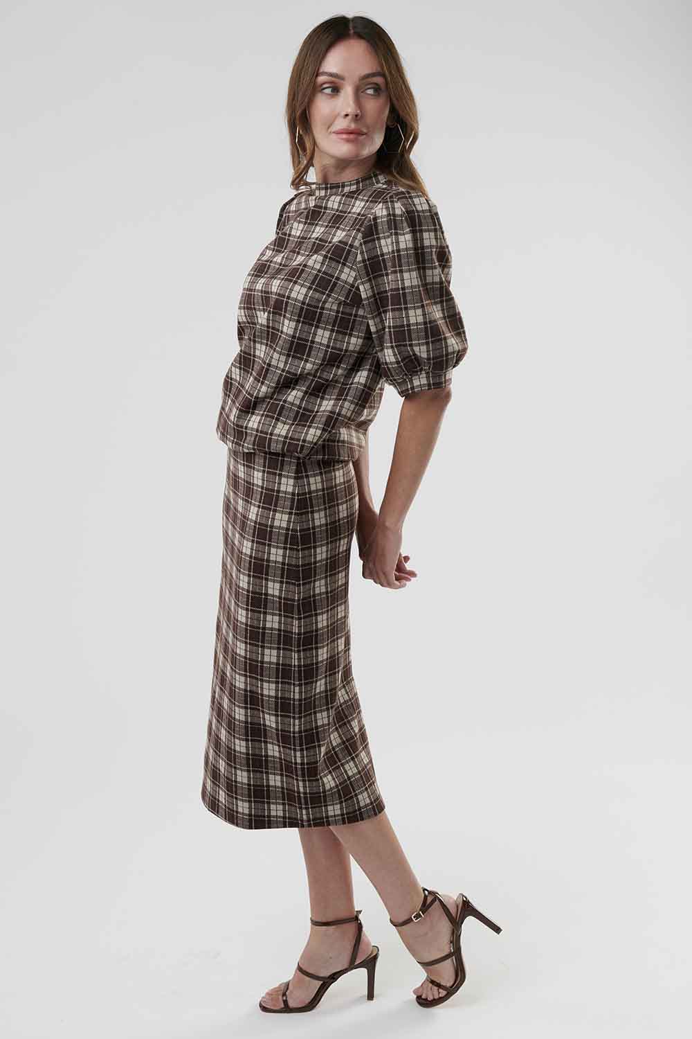 Style Puff Sleeves Plaid Top-Brown